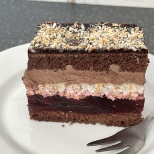 torcik kokosowo wiśniowy